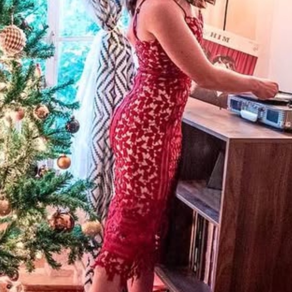 Just Me Red and Cream Lace Dress - Picture 2 of 6